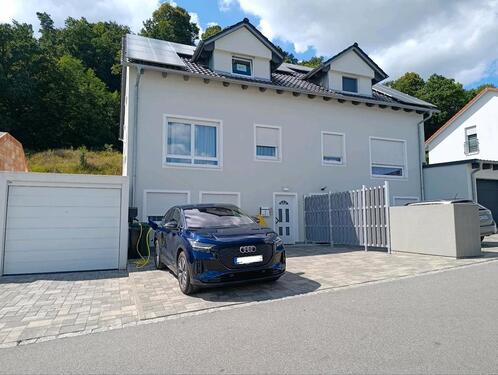 Foto - Energieeffiziente Neubau - DHH mit ELW, Solaranlage und Speicher