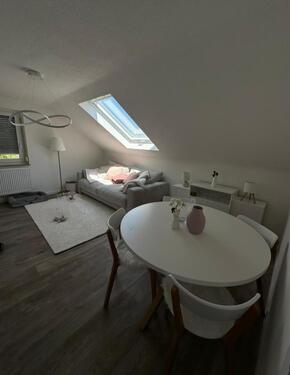 Foto - Dachgeschosswohnung zu vermieten