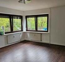 Gepflegte 2,5-Zimmer-Wohnung mit guter Raumaufteilung - Duisburg Mittelmeiderich