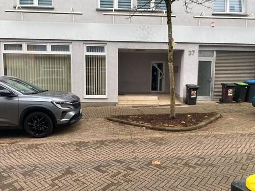 Foto - Ladenlokal 300 qm im Herzen Püttlingens 1000€ zum 01.01.2026