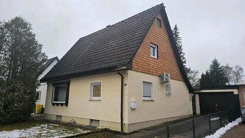 Foto - Charmantes Einfamilienhaus mit großem Garten in ruhiger Lage Haus