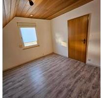 Wohnung Haus inKoblenz Arzheim zu vermietenAltbauNichtraucjer