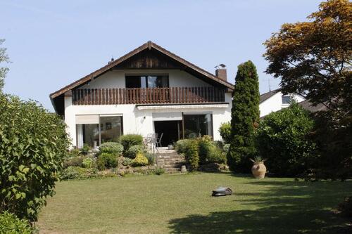 Foto - Traumhaus mit Weitblick und sonnigem Garten in KH-Planig