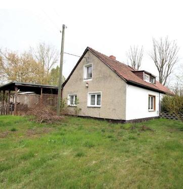 Foto - Doppelhaushäfte in kaulsdorf sanirungsbedürftig 805m2 Grundstück