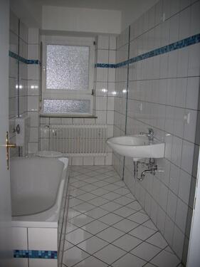 Foto - Parterre Wohnung Kassel City 4 Zimmer, Küche & Bad