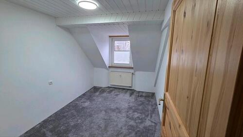 Foto - 4 Zimmer Dachgeschoßwohnung in Höhr-Grenzhausen