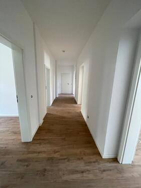 Foto - Top renovierte 5-Zimmer-Wohnung in Glockenhof ***Besichtigung: 06.05.2026 um 16:00 Uhr***