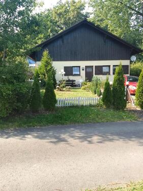 Foto - Schönes Ferienhaus auf sonnigem, ruhigen Grundstück.