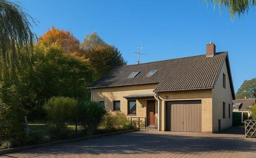 Foto - VERMIETETES ZWEIFAMILIENHAUS MIT POTENZIAL –IN STEDDORF