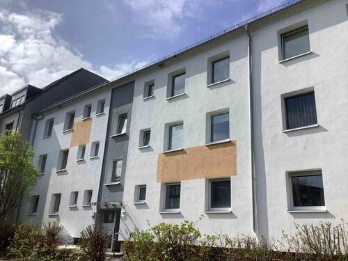 Foto - Mitten drin! Günstig geschnittene 4-Zi.-Wohnung