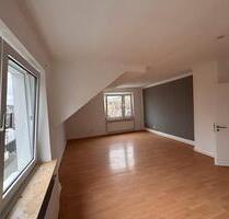 Helle 4-Zimmer-Wohnung mit Balkon in Top-Lage - Warstein