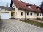 Foto - Teilsanierte Doppelhaushälfte mit Garten & Garage in Priestewitz zu vermieten