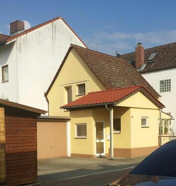 Foto - Gemütliches 2,5-Zimmer-Einfamilienhaus mit Terrasse und Garage