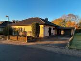Foto - Solider Bungalow mit Garage in ruhiger Spielstraße (von privat)
