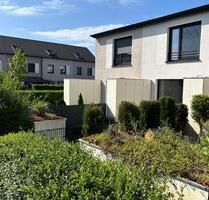 Modernes 3,5-Zimmer-Reihenhaus mit Garten & Terrasse - Frankfurt am Main Ost