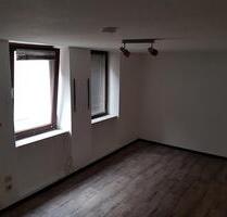 kleine Nichtraucher EG Wohnung in 97299 Zell a Main - Uettingen