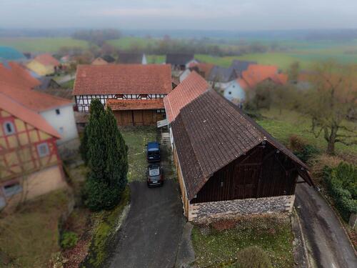 Foto - Hofreite im Ortskern von Kirtorf Wahlen