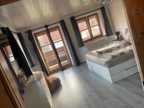 Foto - Etagenwohnung zur Miete in Lachen