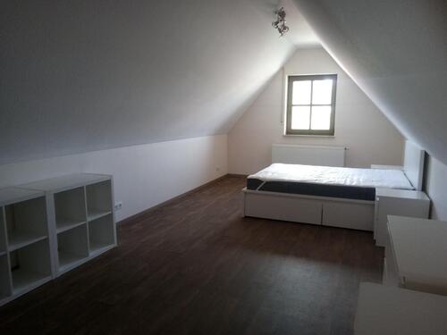 Foto - Dachgeschoßwohnung in Schwabach zur Miete