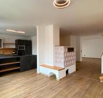 Moderne Loft-Wohnung 6-Zi. Wohnung m. Kachelofen - Erstbezug - Waldmünchen
