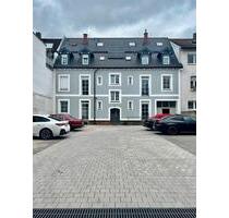 Privater PKW Stellplatz für Flughafen Baden-BadenKarlsruhe - Rastatt