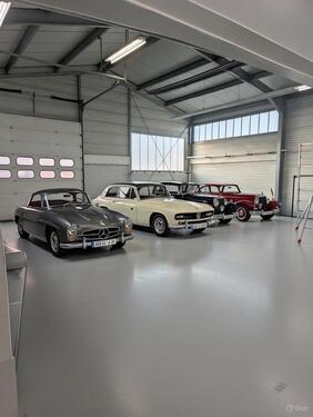 Foto - Stellplätze für Klassiker Oldtimer PKW und Motorrad NEUERÖFFNUNG