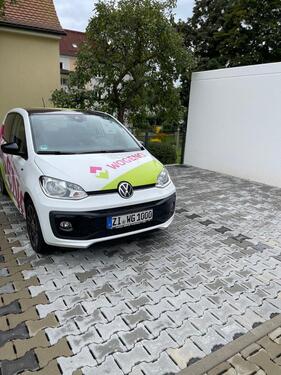 Foto - Unser neuer Garagen- und Stellplatzkomplex in Zittau West ist fertig