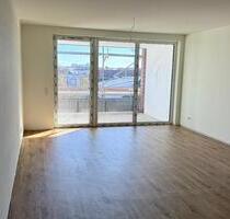 NeubauErstbezug: Helle und moderne 2-Zimmer-Wohnung mit Einbauküche+großer Terrasse - Bremen Gröpelingen