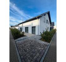 Einfamilienhaus Haus mit Einliegerwohnung - Untereisesheim