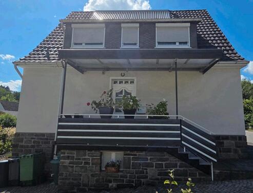 Foto - Zweifamilienhaus in Wiehl - 400.000,00&nbsp;EUR Kaufpreis, ca.&nbsp; 161,00&nbsp;m&sup2;