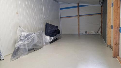 Foto - „Winterstellplatz Motorrad – trocken, sicher, isolierte Halle