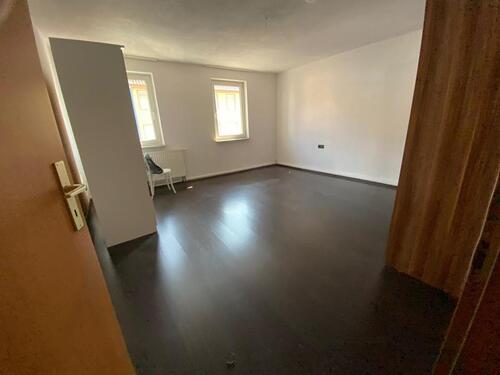 Foto - Helle 2 Zimmer Wohnung ab 01.01.26 frei, zentrale lage