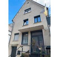 Mehrfamilienhaus - 295.000,00&nbsp;EUR Kaufpreis, ca.&nbsp; 174,00&nbsp;m&sup2; in Deggingen (PLZ: 73326)