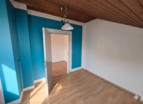 Foto - Dachgeschoßwohnung in Laaber zur Miete