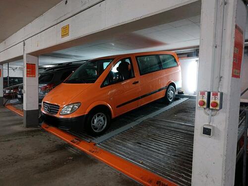 Foto - Garagenstellplatz auf Hebebühne
