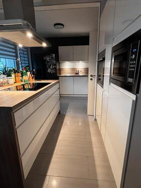 Foto - Moderne 3-Zimmer Hochparterre Wohnung