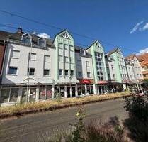 Büro oder Praxisräume | zentrale Lage am Marktplatz in Griesheim | inkl. TG-Stellplatz
