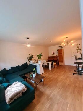 Foto - Weihnachten in Berlin - 170,00&nbsp;EUR Kaltmiete, ca.&nbsp; 44,00&nbsp;m&sup2;