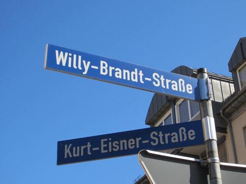 Foto - Stellplätze ab 75,- südl. Innenstadt HalleSaale