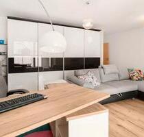 4-Zimmer-Wohnung mit Loggia und TG-Stellplatz in Giesing - München Au-Haidhausen 4-Zimmer-Wohnung mit Loggia und TG-Stellplatz in Giesing - München Au-Haidhausen