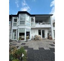 Gepflegte Doppelhaushälfte mit 2 Wohneinheiten (2x 80qm) - Menden (Sauerland)