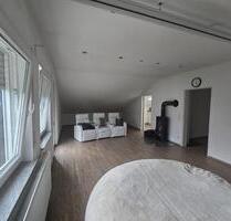 Attraktive 3Zimmer-Dachgeschoßwohnung in Lampertheim zu vermieten