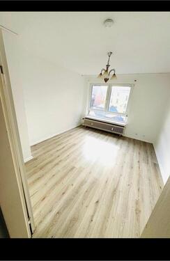 Foto - 3 Zimmer Etagenwohnung zur Miete in Wilhelmshaven