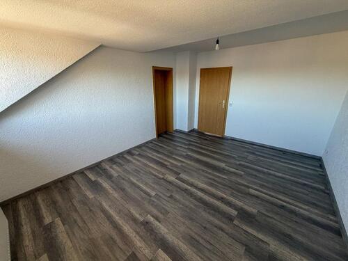 Foto - 3 Zimmer Dachgeschoßwohnung zur Miete in Werdau