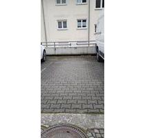 1 PKW-Stellplatz in Heidelberg zu vermieten