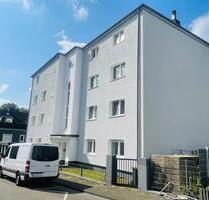 Moderne 3-Zimmer-Wohnung mit Terrasse in Remscheid-Süd