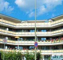 3 Zimmer-Wohnung mit Balkon, Einbauküche und Stellplatz - Geesthacht