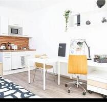 Einzelzimmer , Eigenes Bad und eigene Küche - Kiel Neumühlen-Dietrichsdorf