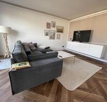 Wohnung mit Sonnen-Balkon unmittelbar am Bismarckplatz! - Krefeld Cracau