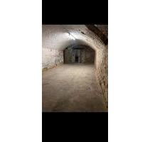 StellplatzLagerraum - 150,00&nbsp;EUR Kaltmiete, ca.&nbsp; 45,00&nbsp;m&sup2; in Gimbsheim (PLZ: 67578)